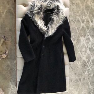 Black Coat - Faux Fur trimmed size M